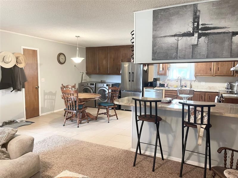 140 S Comanche Drive, De Leon TX 76444 - Photo 5