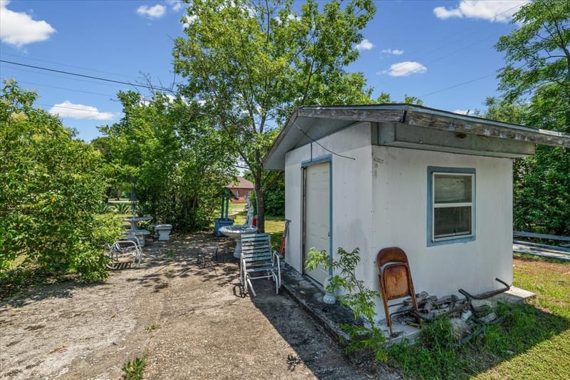 700 N 3rd Street, McGregor TX 76657 - Photo 22