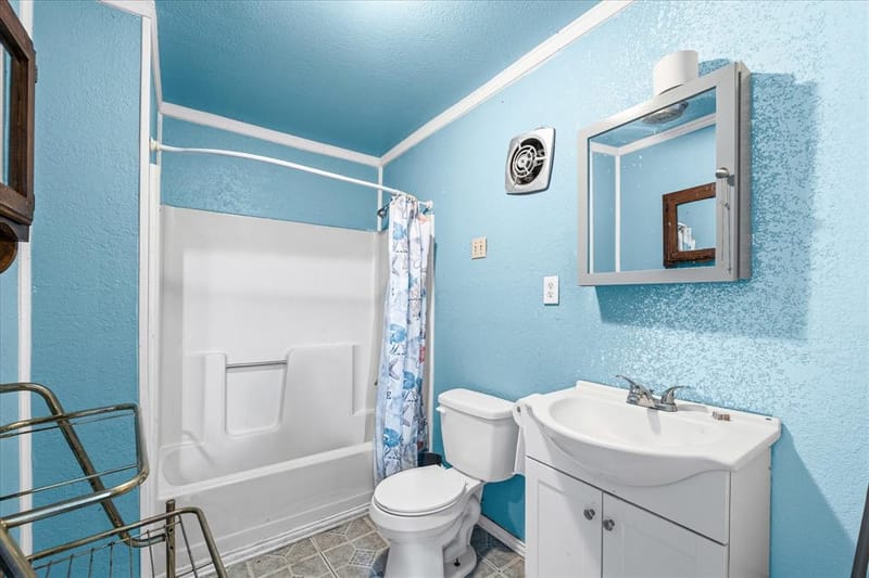 700 N 3rd Street, McGregor TX 76657 - Photo 7