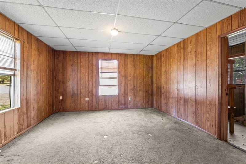700 N 3rd Street, McGregor TX 76657 - Photo 9