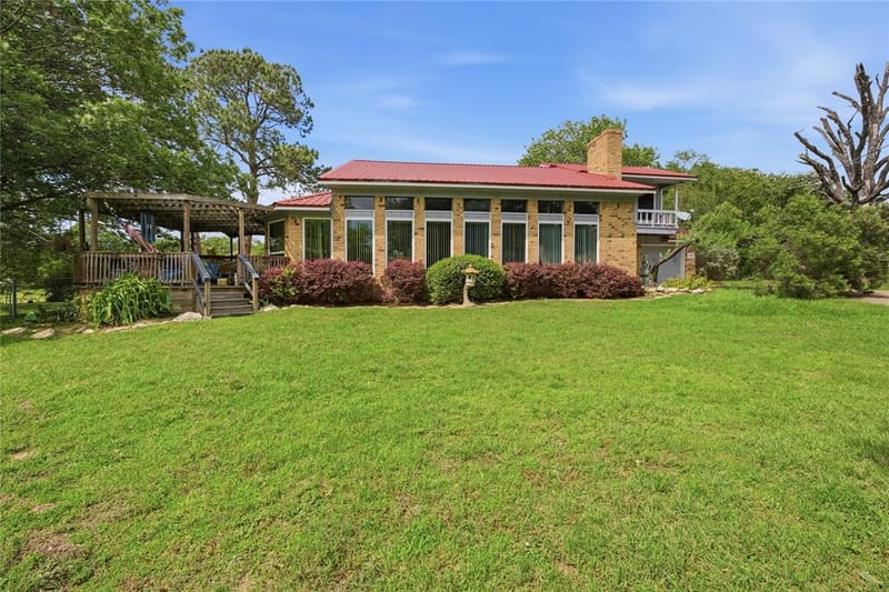 115 Imperial Drive, Mabank TX 75156