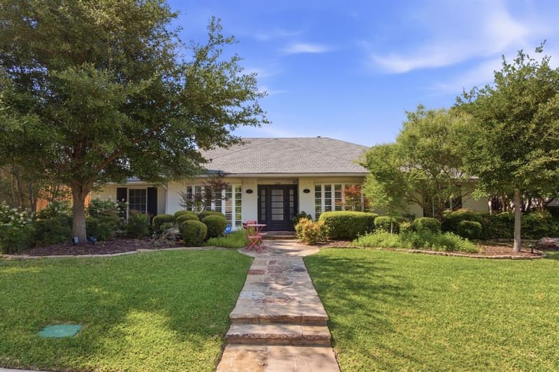 209 Fall Creek Drive, Richardson TX 75080 - Photo 6