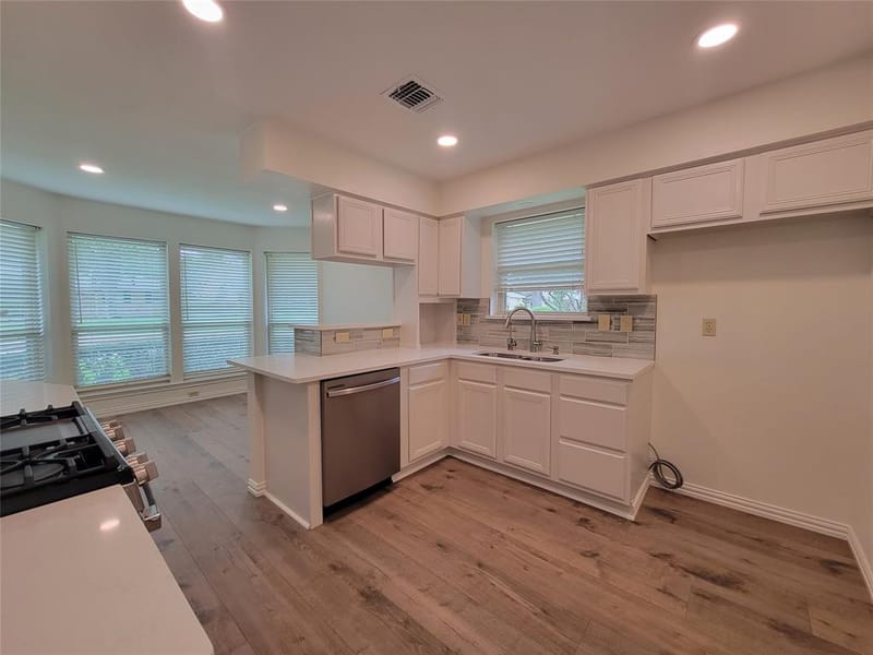 630 Country View Lane, Garland TX 75043 - Photo 6