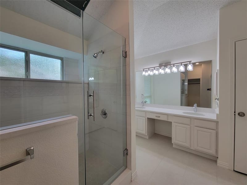 630 Country View Lane, Garland TX 75043 - Photo 15