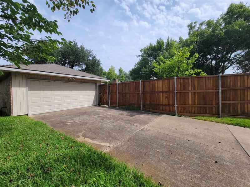 630 Country View Lane, Garland TX 75043 - Photo 29