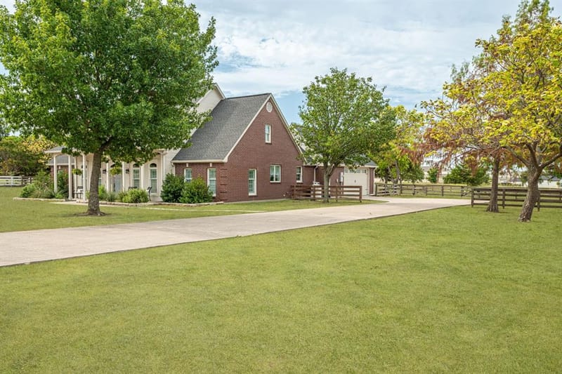 15 Brookhollow Circle, Melissa TX 75454 - Photo 4