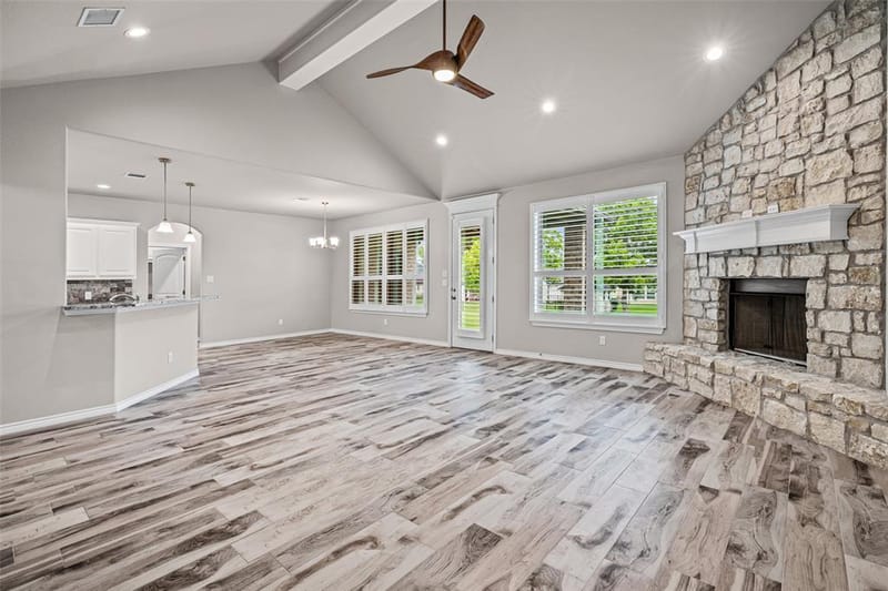 6620 Pinehurst Drive, Granbury TX 76049 - Photo 7