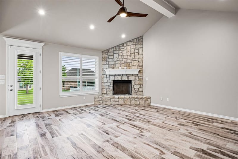 6620 Pinehurst Drive, Granbury TX 76049 - Photo 5