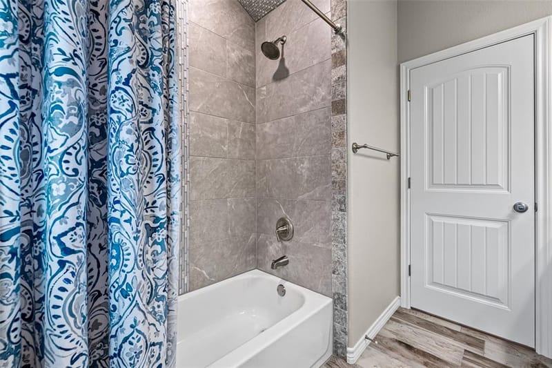 6620 Pinehurst Drive, Granbury TX 76049 - Photo 25