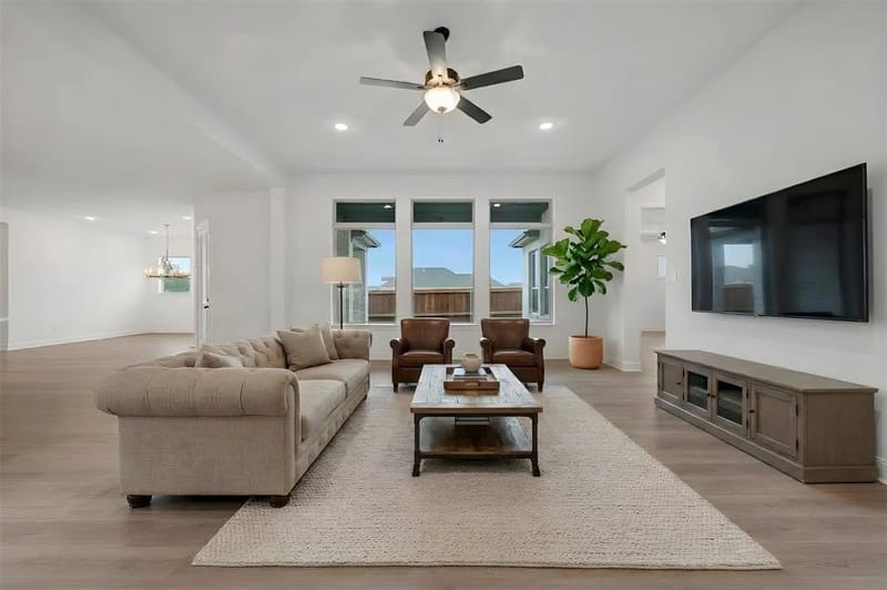 2090 Spotted Fawn Drive, Arlington TX 76005 - Photo 8