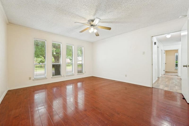 3544 Esplendor Avenue, Irving TX 75062 - Photo 12