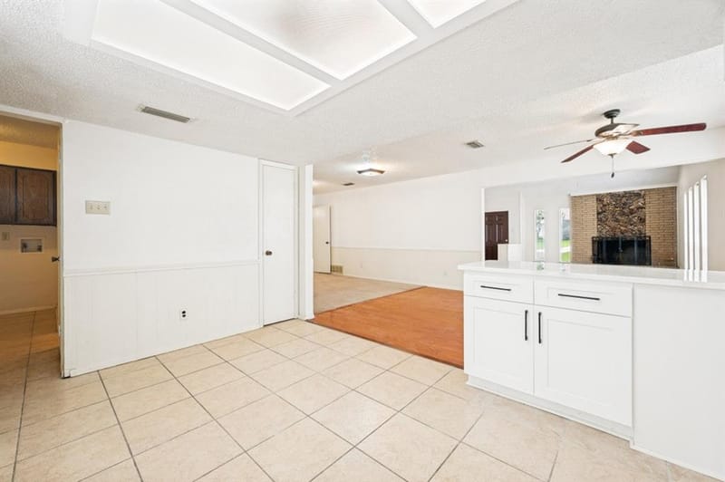 3544 Esplendor Avenue, Irving TX 75062 - Photo 9
