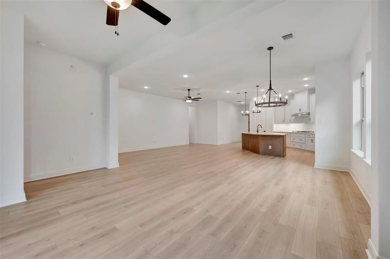 2114 Spotted Fawn Drive, Arlington TX 76005 - Photo 17