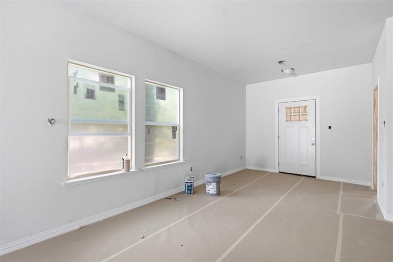 306 Royal Street, Cleburne TX 76031 - Photo 23