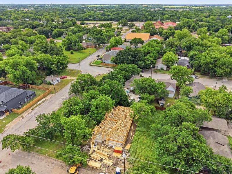 306 Royal Street, Cleburne TX 76031 - Photo 33