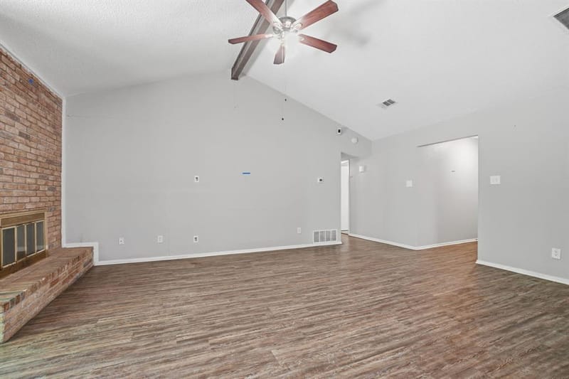 1137 Meadow Creek Court, Lancaster TX 75146 - Photo 10