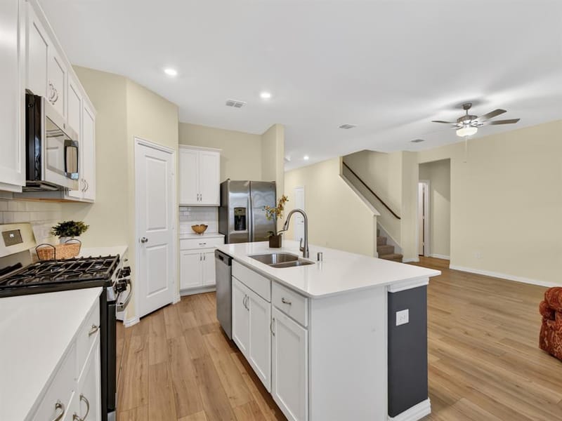 8205 Green Heron Drive, McKinney TX 75071 - Photo 14