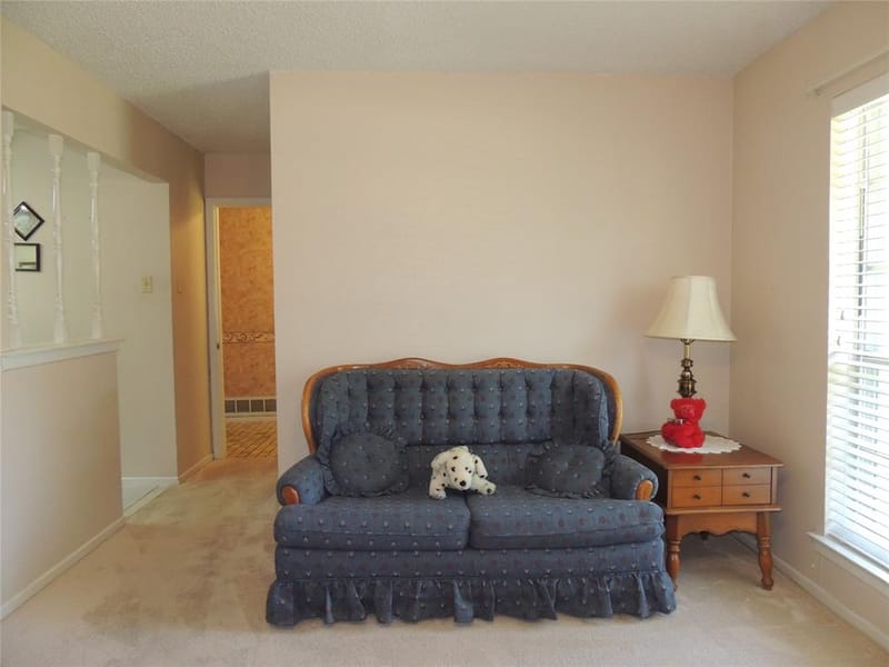953 Meadowdale Circle, Garland TX 75043 - Photo 19