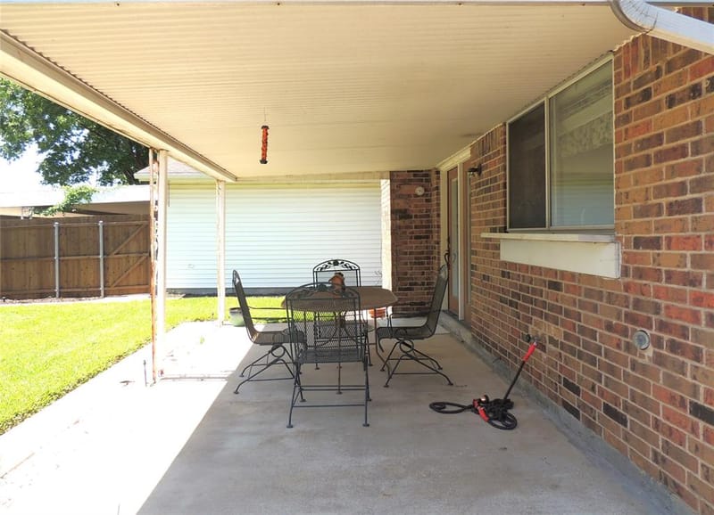 953 Meadowdale Circle, Garland TX 75043 - Photo 39
