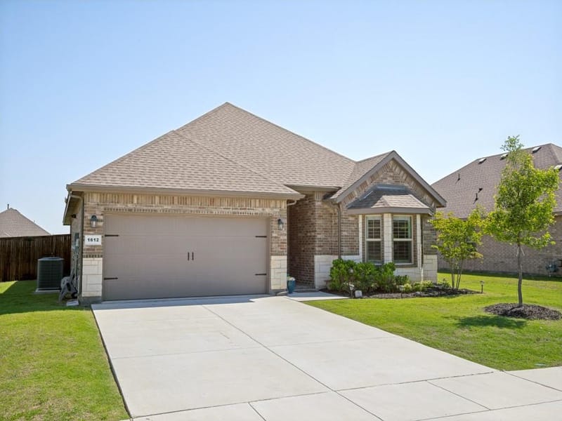 1612 Reed Drive, Krum TX 76249 - Photo 2