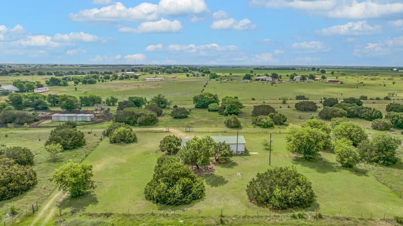 271 County Road 3440, Clifton TX 76634 - Photo 23