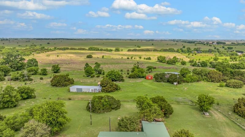271 County Road 3440, Clifton TX 76634 - Photo 22