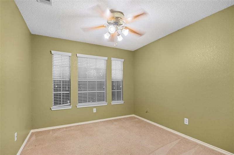 2726 Crosslands Drive, Garland TX 75040 - Photo 16