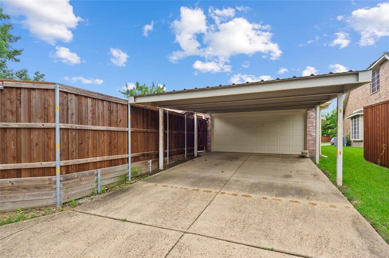 2726 Crosslands Drive, Garland TX 75040 - Photo 22