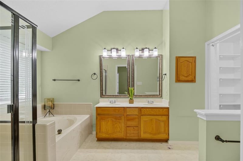 2726 Crosslands Drive, Garland TX 75040 - Photo 14