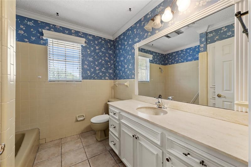9547 Brookhollow Drive, Woodway TX 76712 - Photo 17