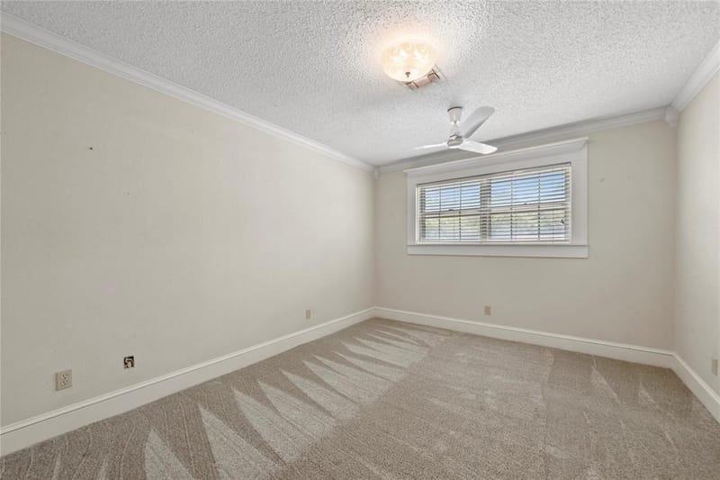 9547 Brookhollow Drive, Woodway TX 76712 - Photo 16