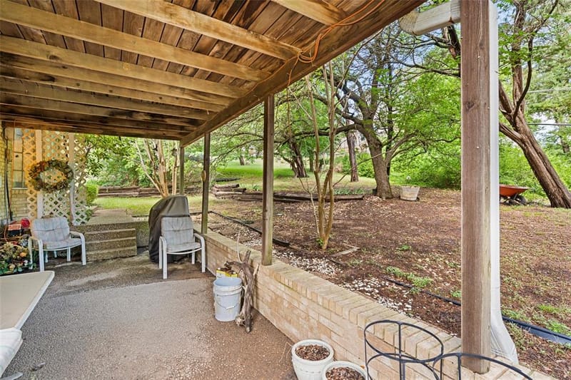 9547 Brookhollow Drive, Woodway TX 76712 - Photo 21
