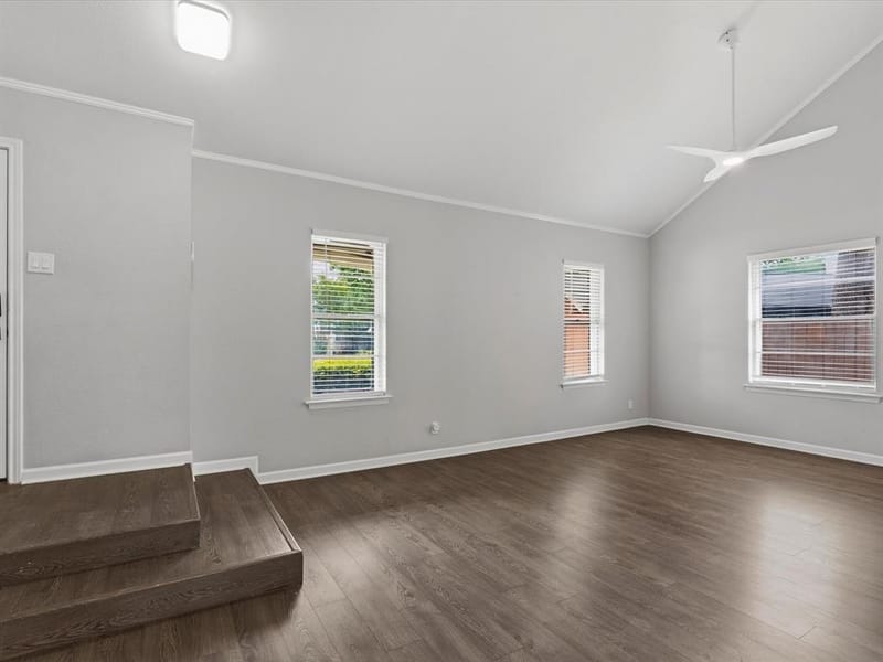 1109 Hadrian Court, Irving TX 75062 - Photo 6