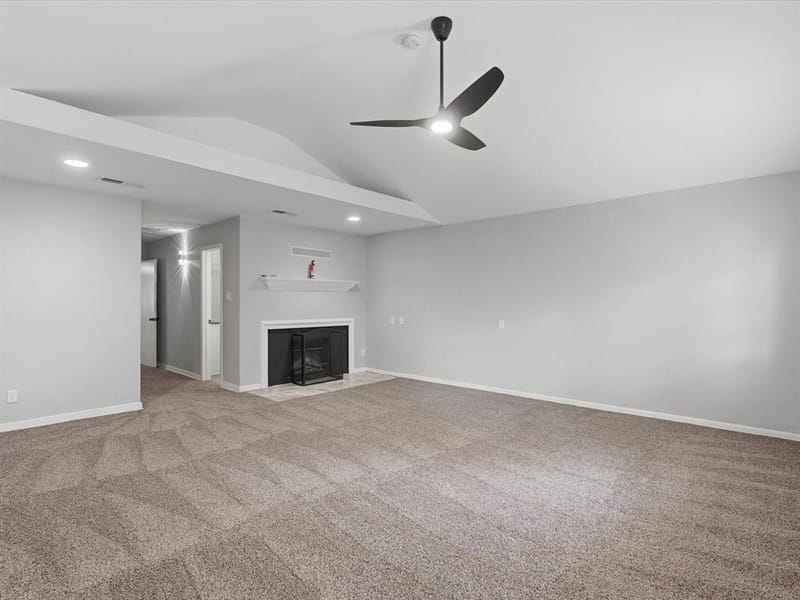 1109 Hadrian Court, Irving TX 75062 - Photo 18