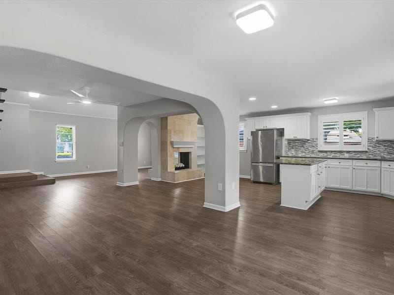 1109 Hadrian Court, Irving TX 75062 - Photo 11