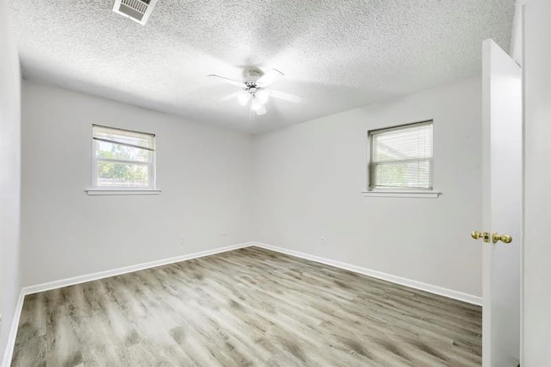 917 Stratford Drive, Bedford TX 76021 - Photo 16