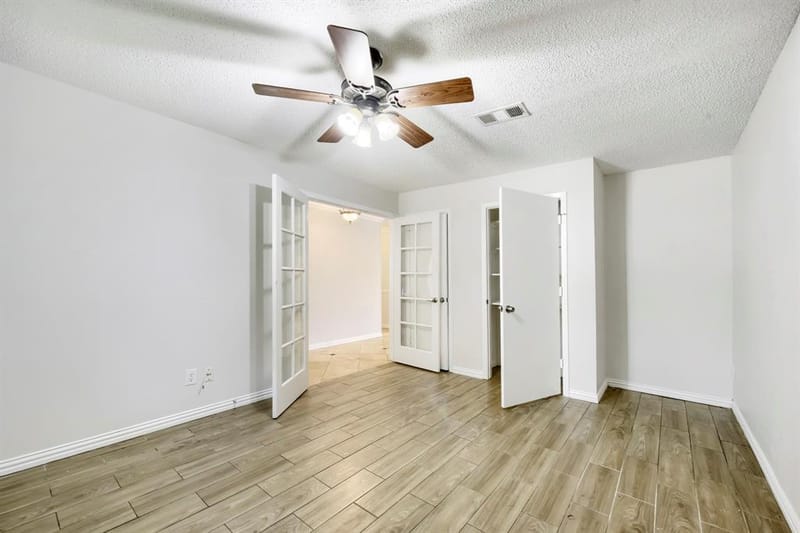 917 Stratford Drive, Bedford TX 76021 - Photo 7
