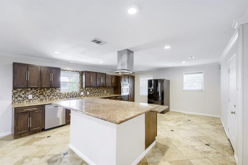 917 Stratford Drive, Bedford TX 76021 - Photo 5