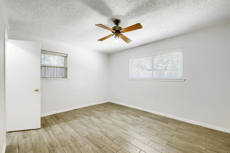 917 Stratford Drive, Bedford TX 76021 - Photo 14