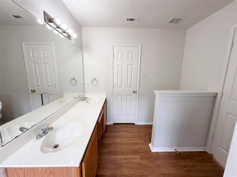5432 Nuthatch Street, Dallas TX 75236 - Photo 13