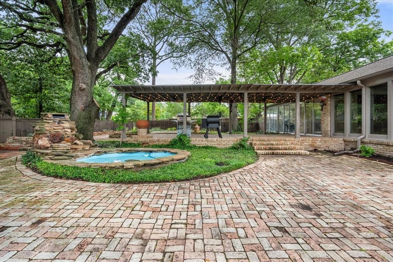 1111 Governors Drive, Corsicana TX 75110 - Photo 32