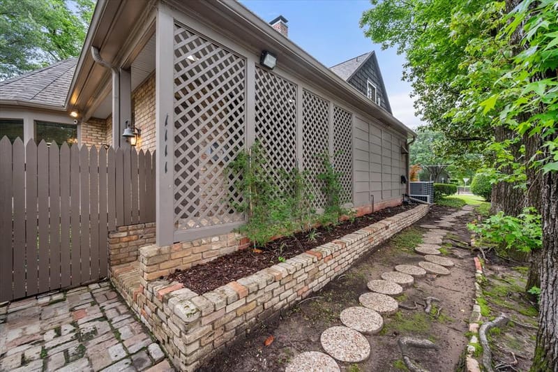 1111 Governors Drive, Corsicana TX 75110 - Photo 35