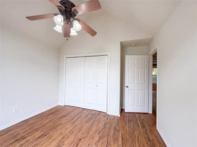 6218 Kingswood Drive, Arlington TX 76001 - Photo 19
