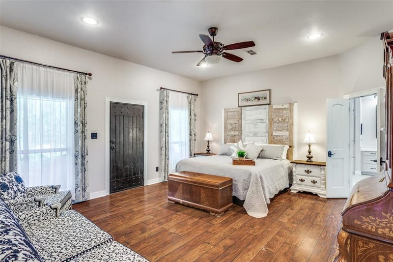 221 Hart Court, Runaway Bay TX 76426 - Photo 12