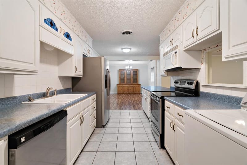 3225 E Houston Street, Paris TX 75460 - Photo 10