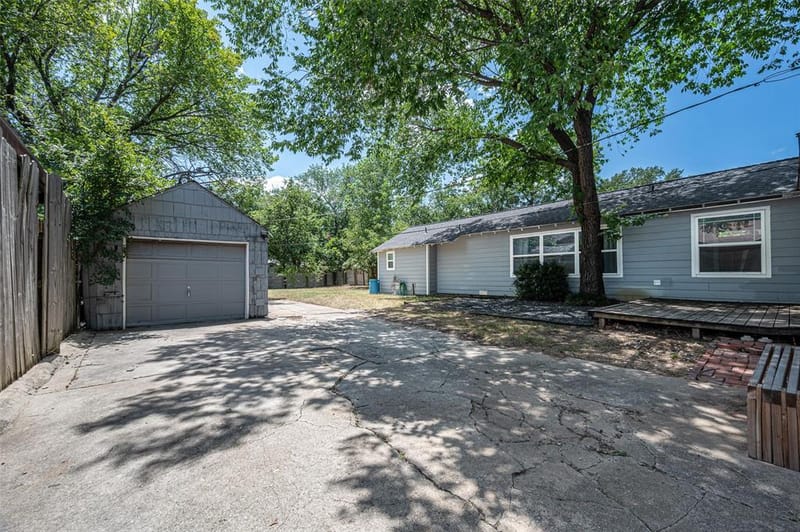 2524 Watauga Road, Fort Worth TX 76111 - Photo 27