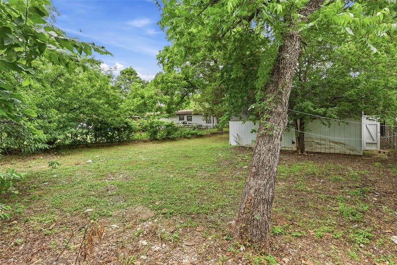 4105 Balch Drive, Dallas TX 75216 - Photo 16