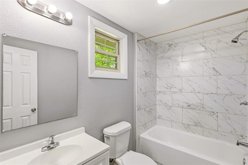 4105 Balch Drive, Dallas TX 75216 - Photo 12