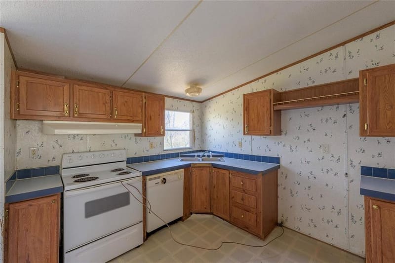 17256 Countrywood, Lindale TX 75771 - Photo 9