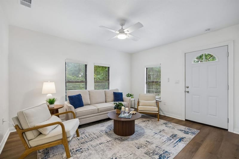806 N Ruddell Street, Denton TX 76209 - Photo 5